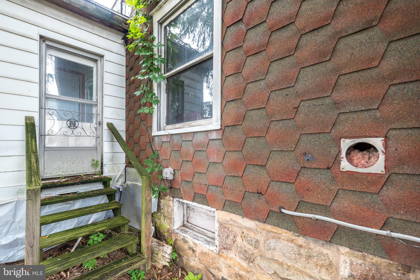 402 Hobart St Property Photo 31