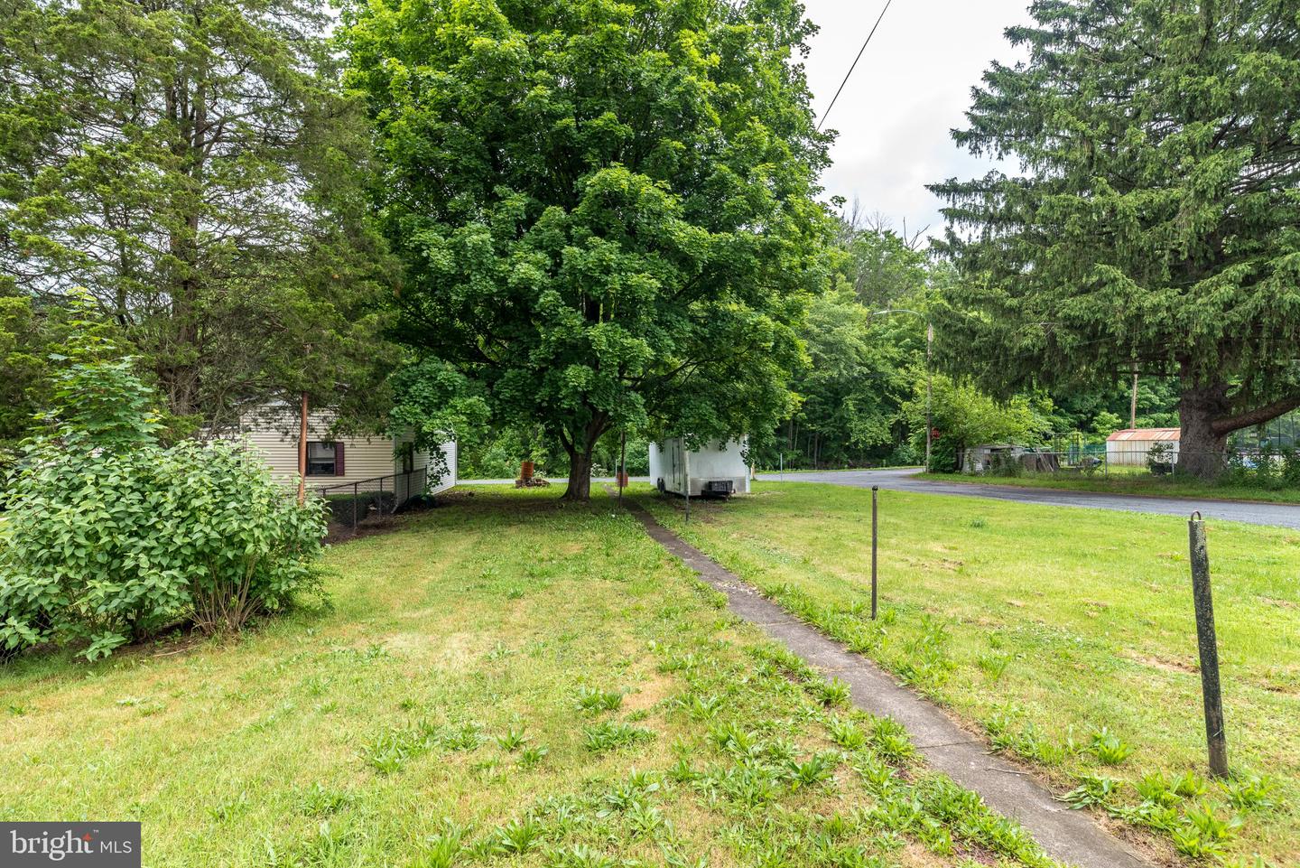 402 Hobart St Property Photo 35
