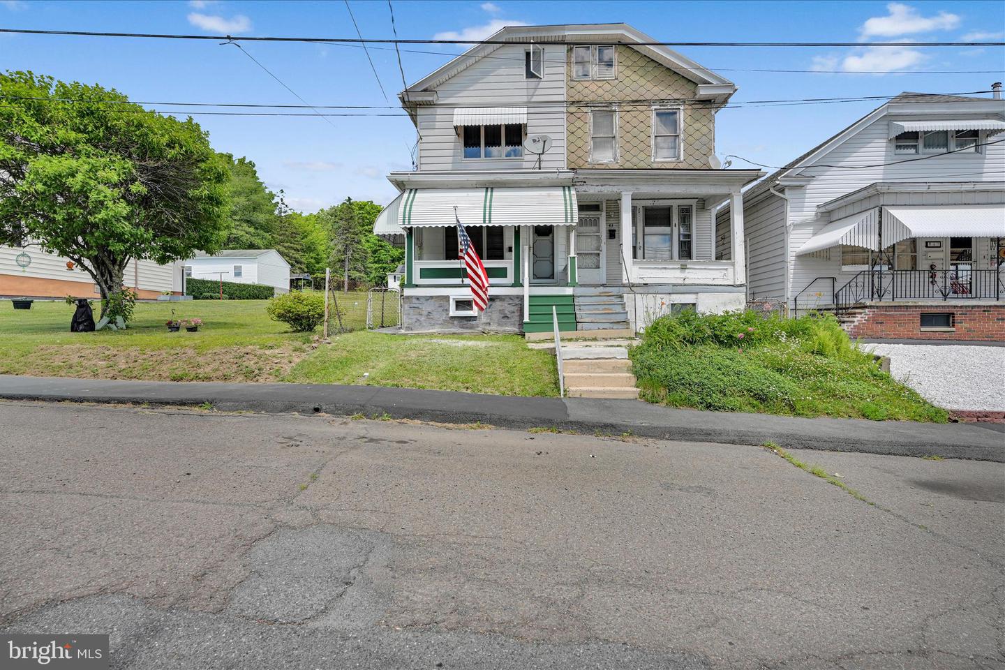 41 S Spencer St Property Photo 1