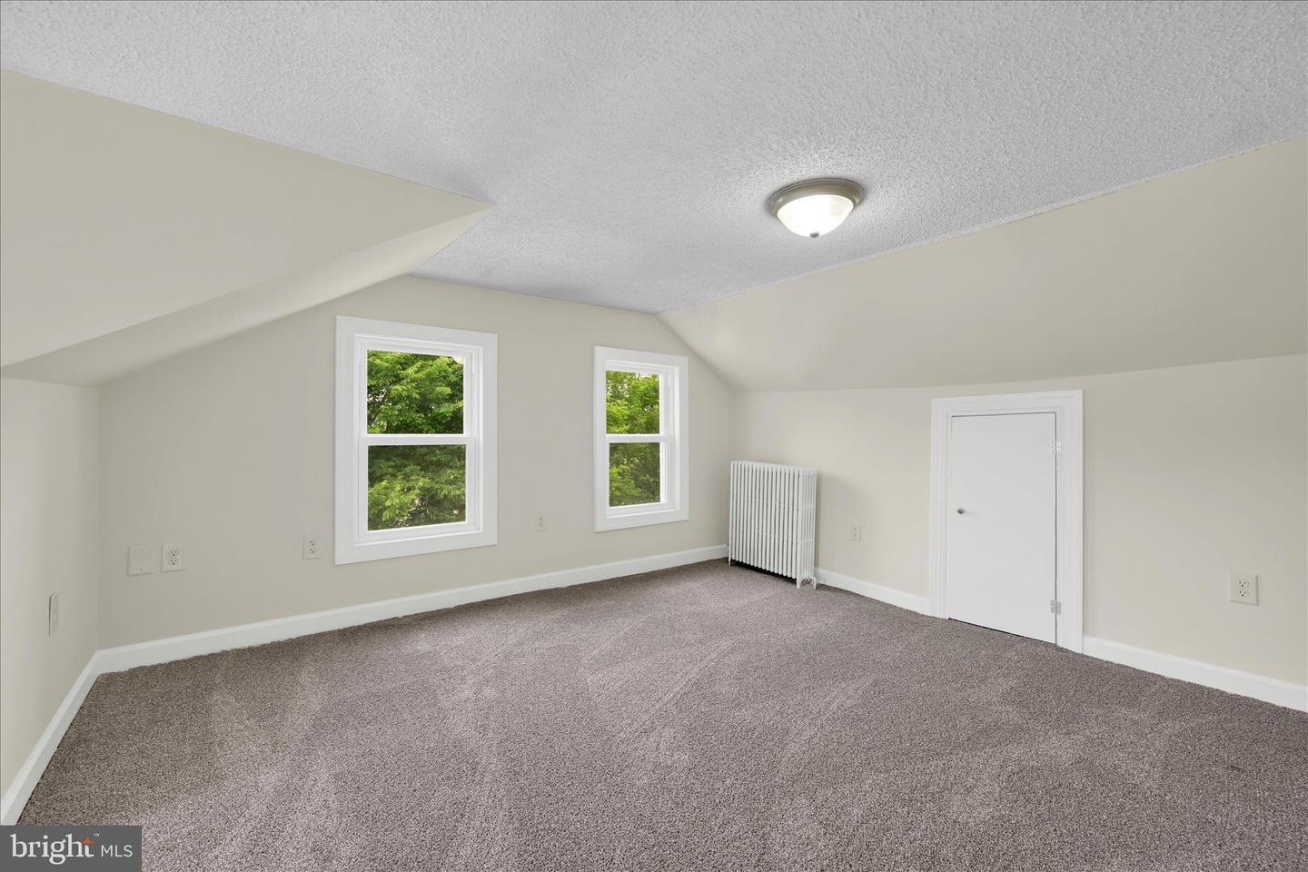 516 5th St Property Photo 21