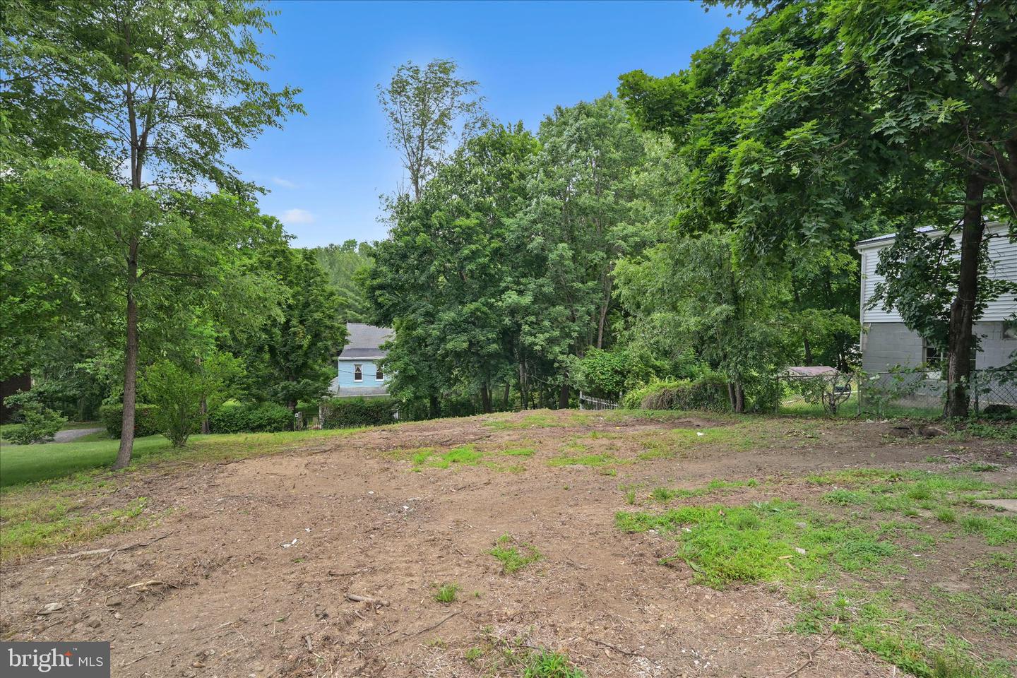 516 5th St Property Photo 26