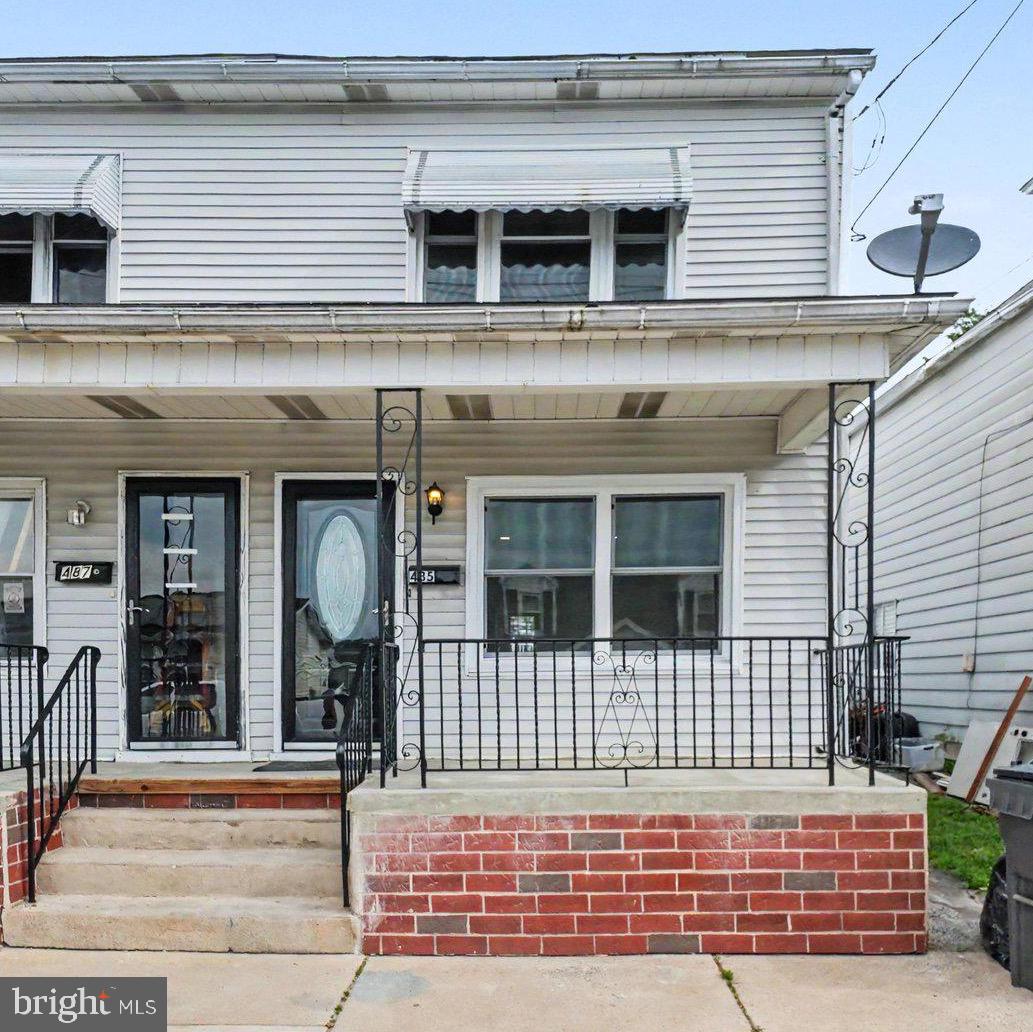 485 W Spring St Property Photo 1