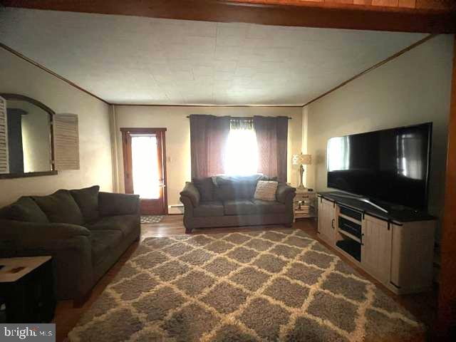 317 Centre Ave Property Photo 7