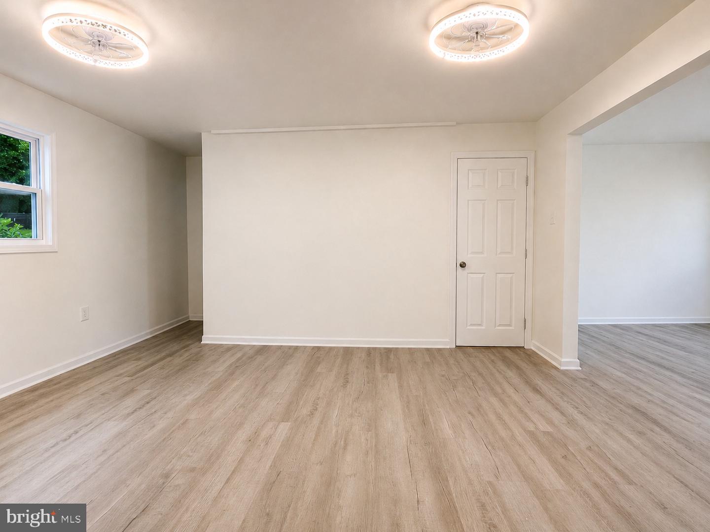 30 S Sport Hill Rd Property Photo 6