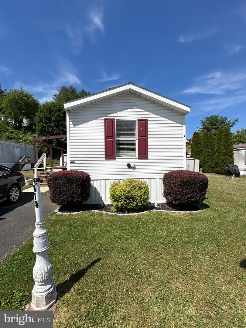 414 Frieden Mnr Property Photo 1