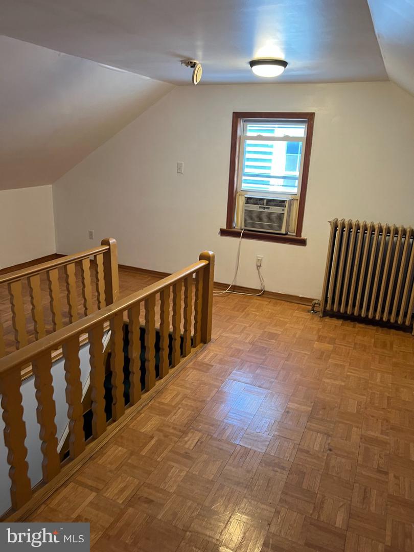 1653 W Norwegian St Property Photo 25