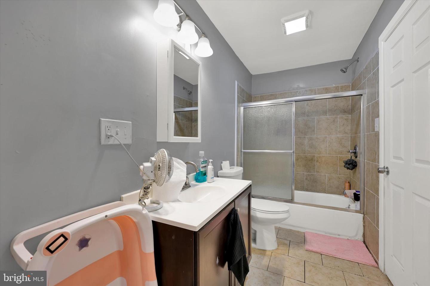 356 E Union St Property Photo 15