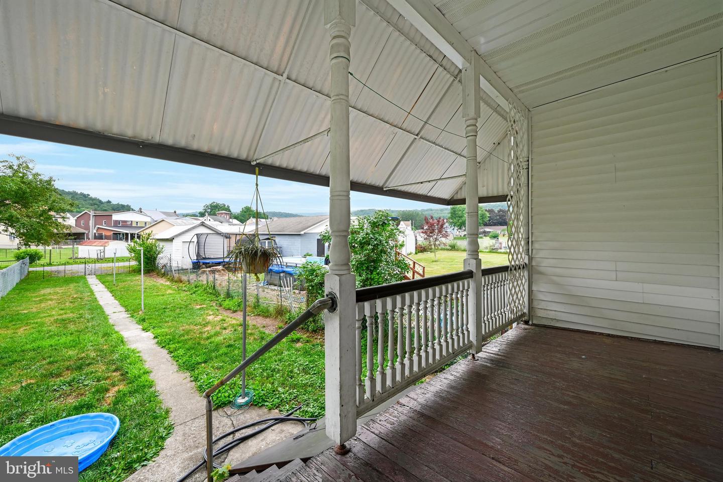 35 Clay St Property Photo 21