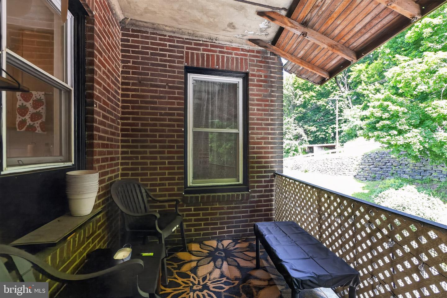 34 N Nescopec St Property Photo 6