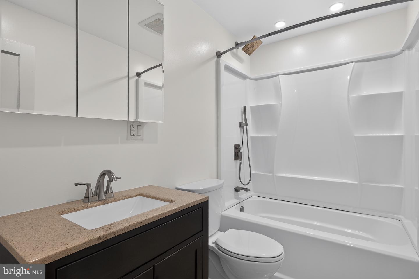 34 N Nescopec St Property Photo 55