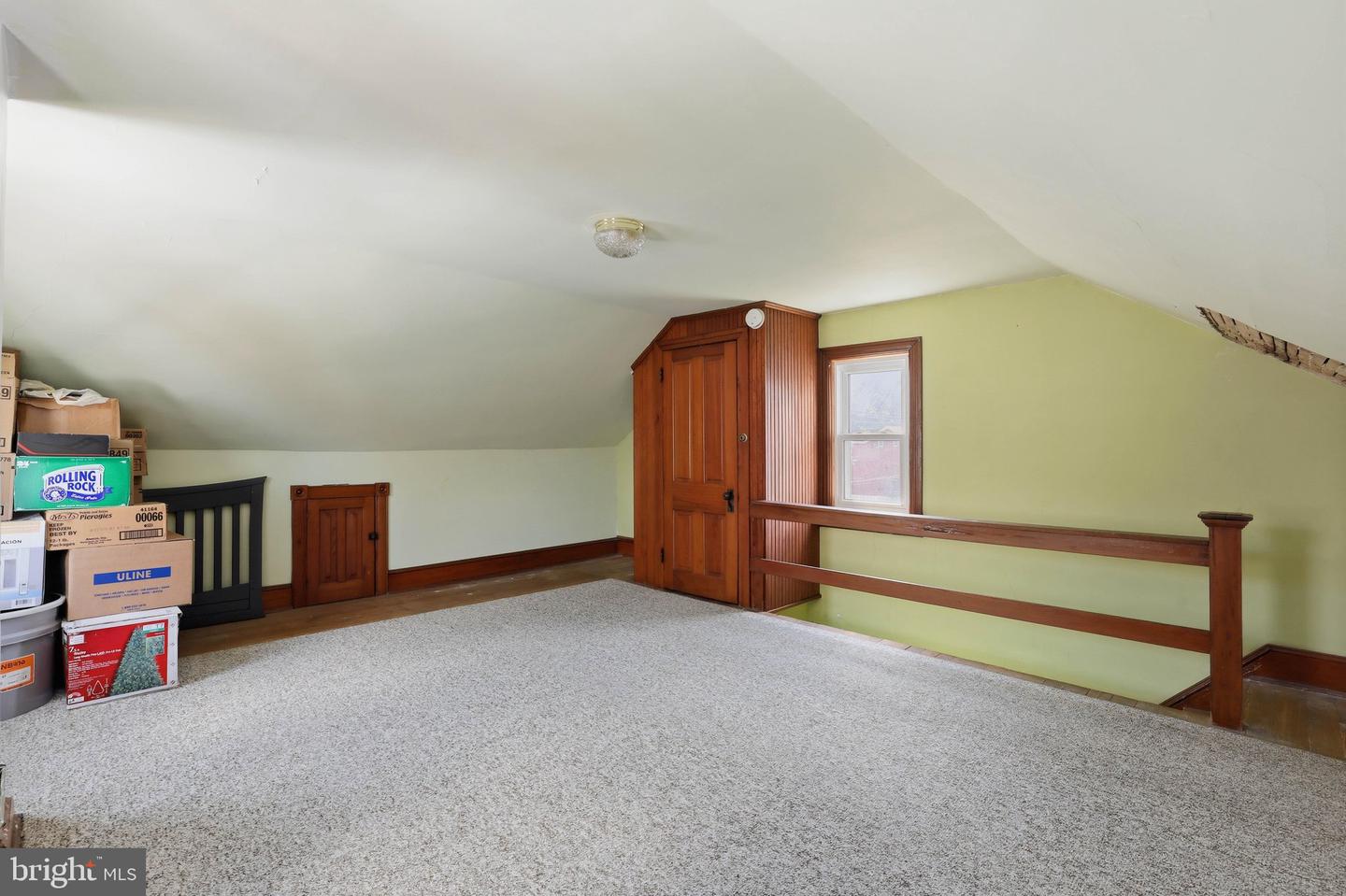 506 W Market St Property Photo 21