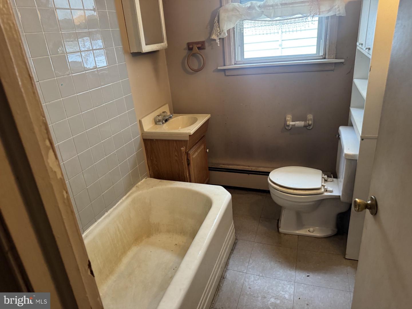 457 Carbon St Property Photo 7