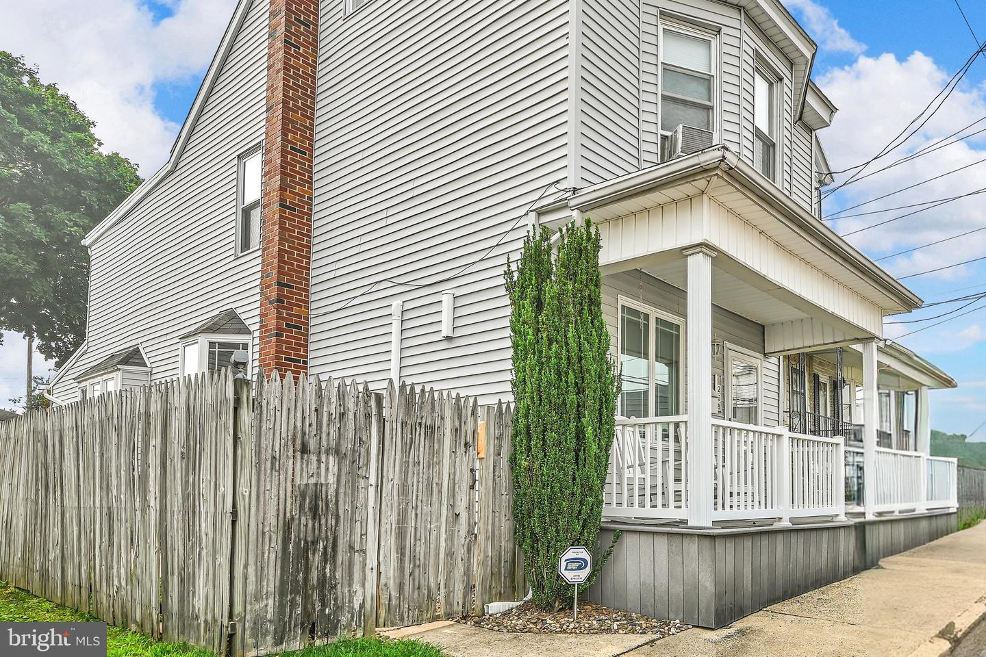 208 S Balliet St Property Photo 4