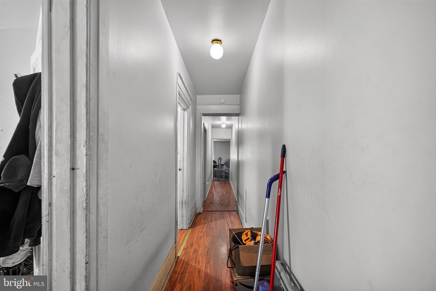 326 W Broad St Property Photo 35