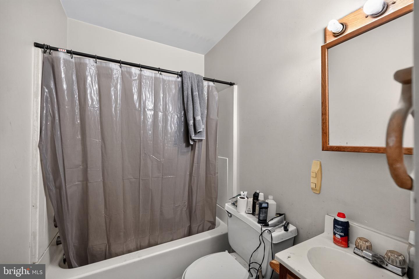 326 W Broad St Property Photo 43