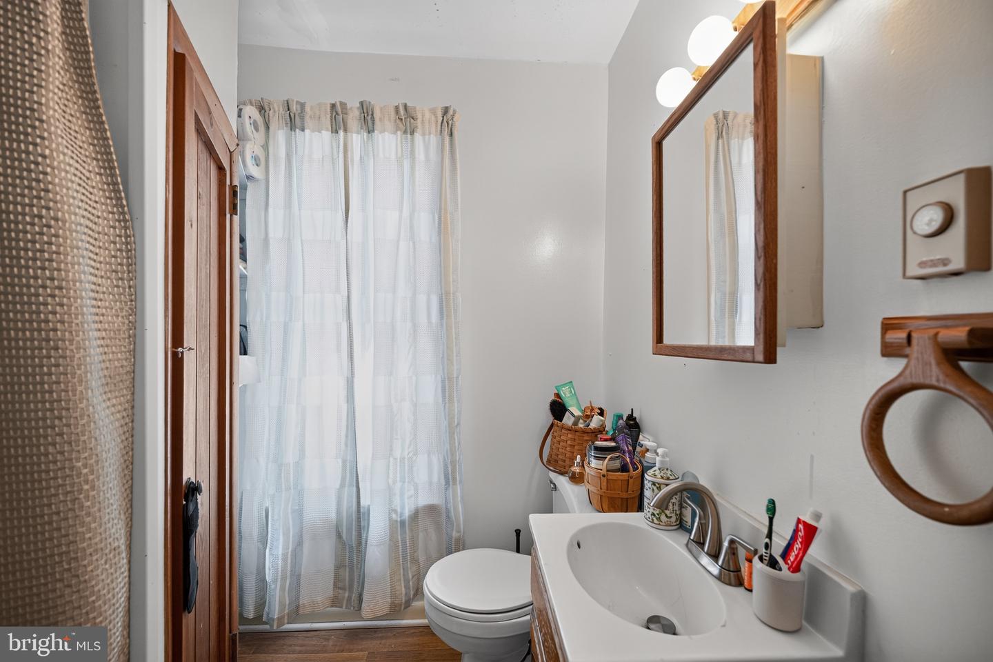 326 W Broad St Property Photo 54