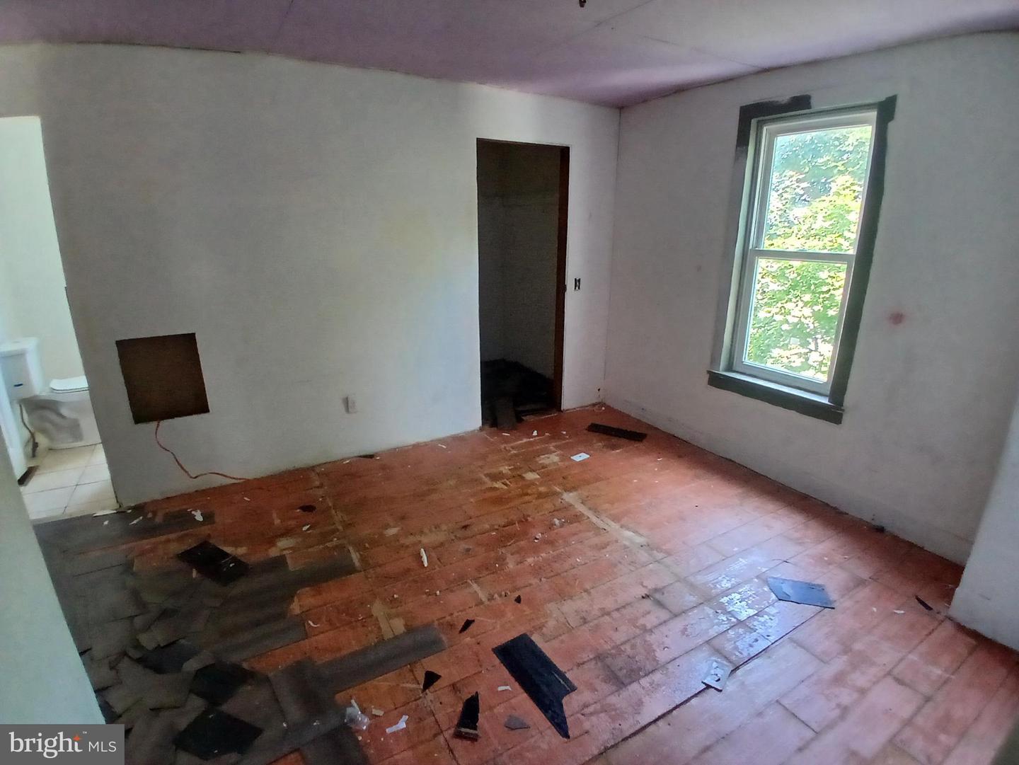 226 Pierce St Property Photo 10