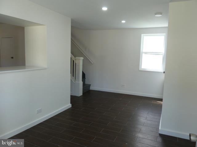 14 N Line St Property Photo 5