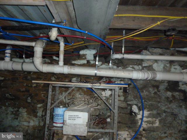 14 N Line St Property Photo 28