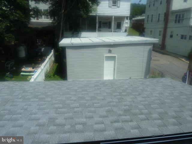 14 N Line St Property Photo 29