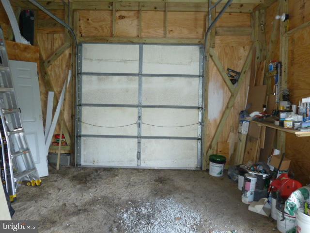 14 N Line St Property Photo 32