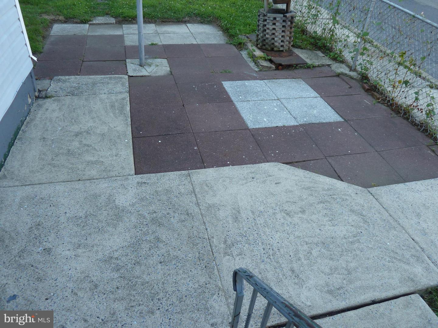 14 N Line St Property Photo 37