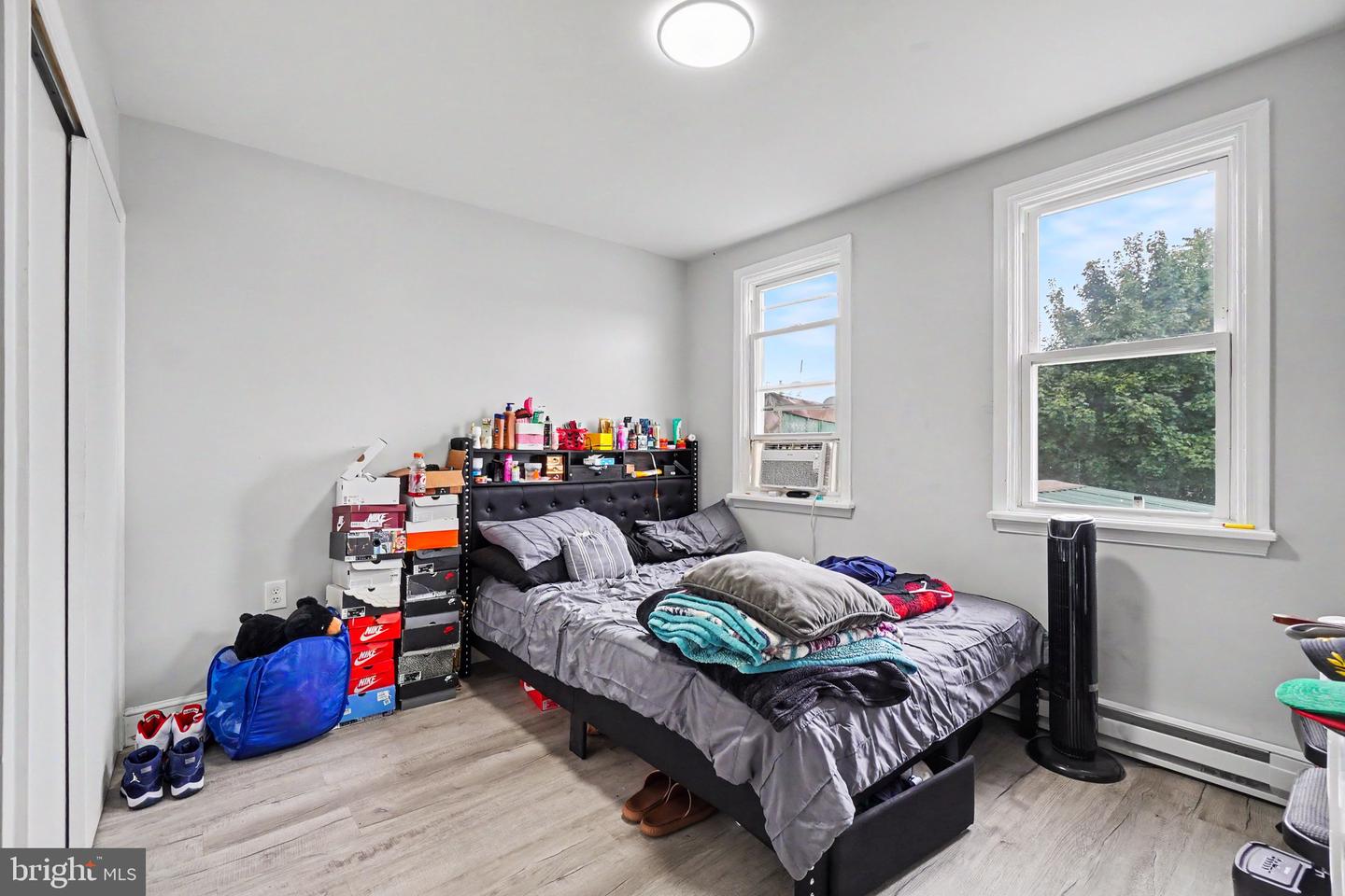 312 S Jardin St Property Photo 25