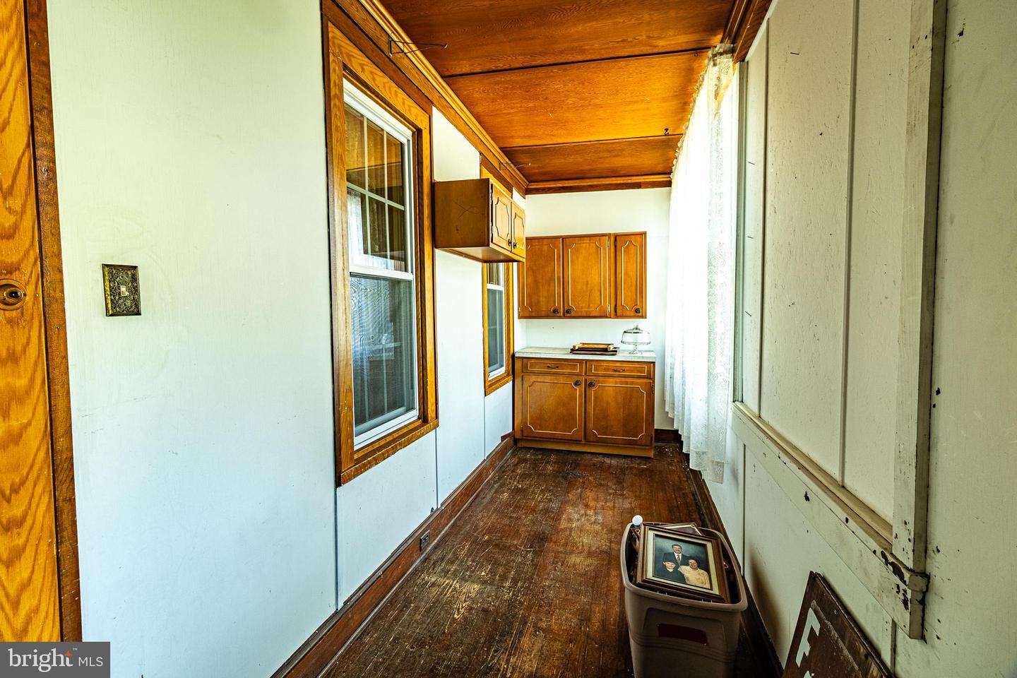 934 Sunbury Rd Property Photo 17