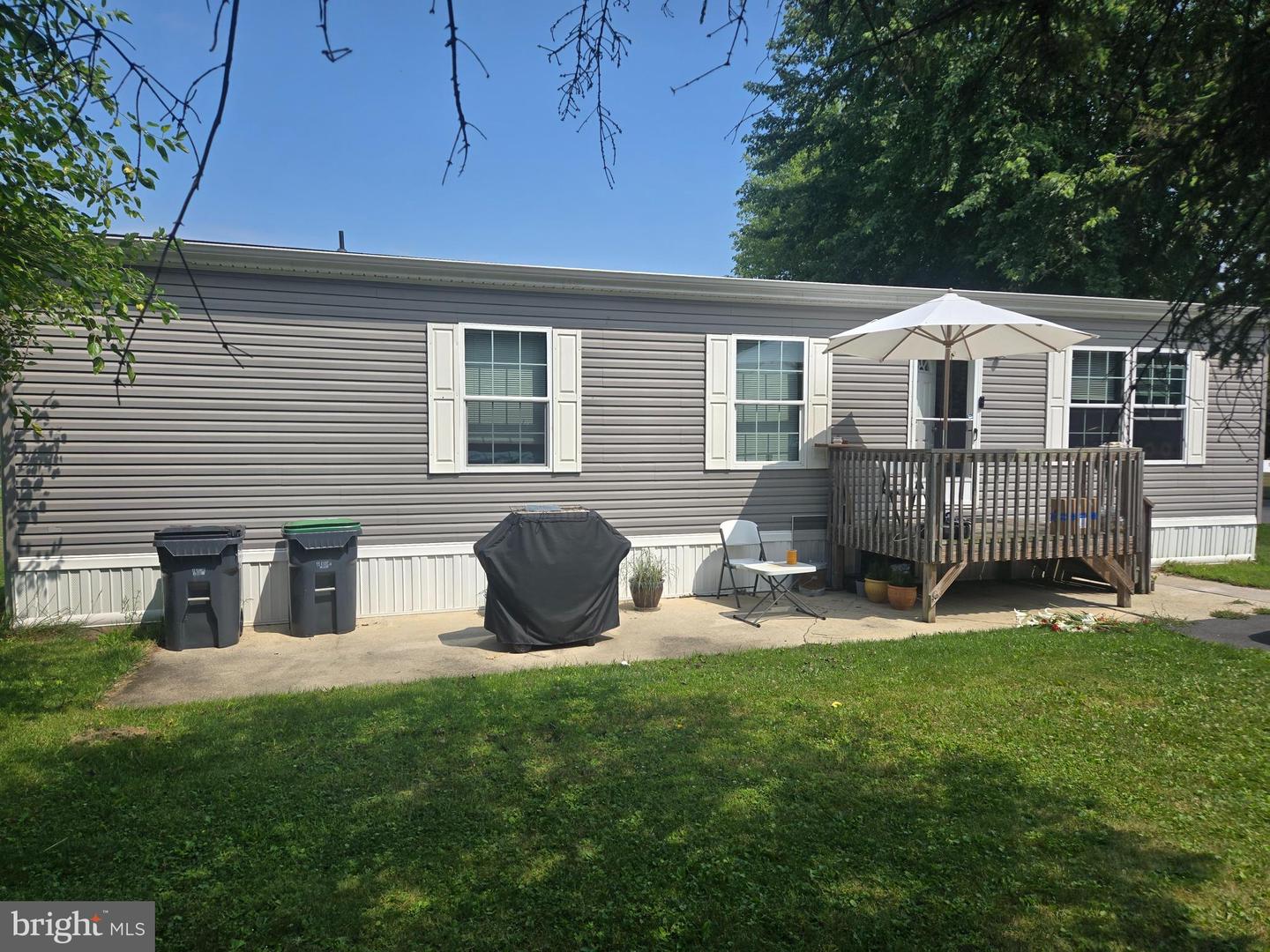 15-a Frieden Manor Property Photo 1