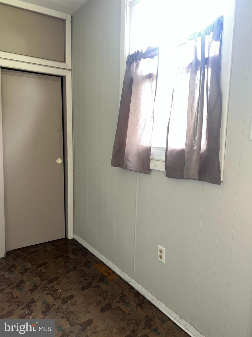 227 S Spencer St Property Photo 15