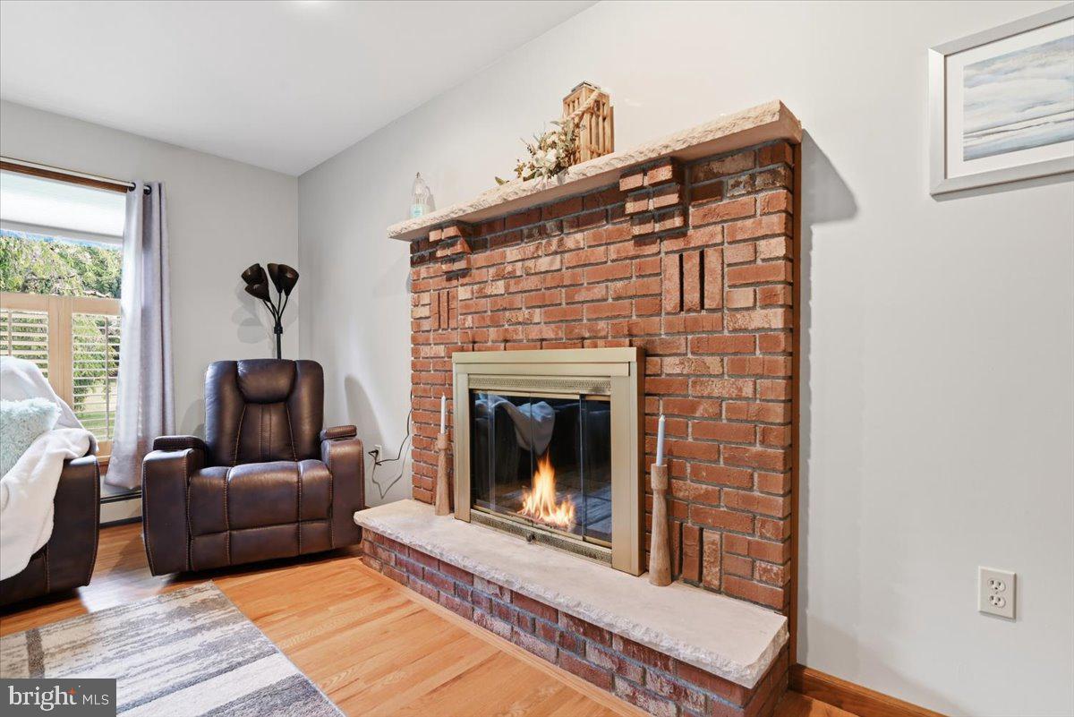 522 Green Ln Property Photo 15