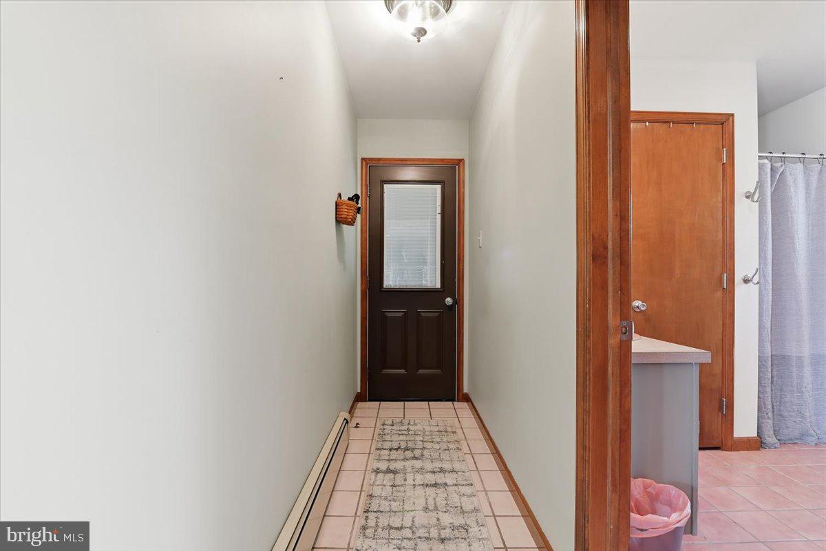 522 Green Ln Property Photo 35
