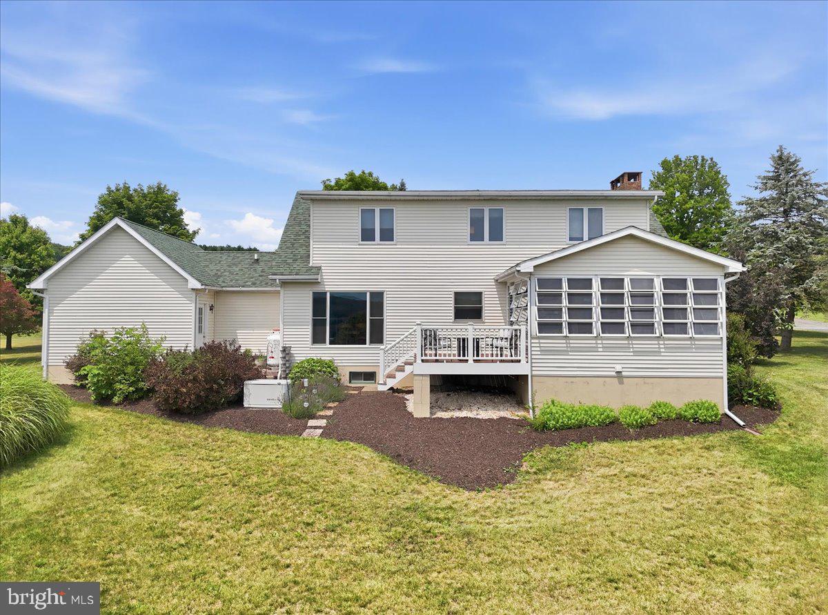 522 Green Ln Property Photo 58