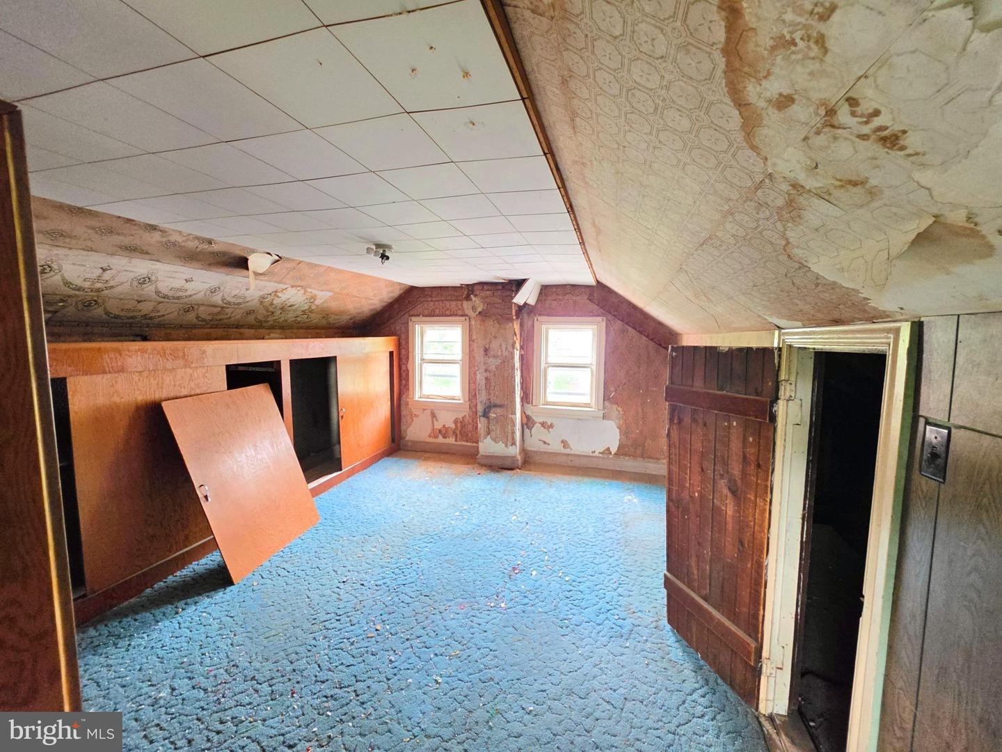 2 E Colliery Ave Property Photo 12