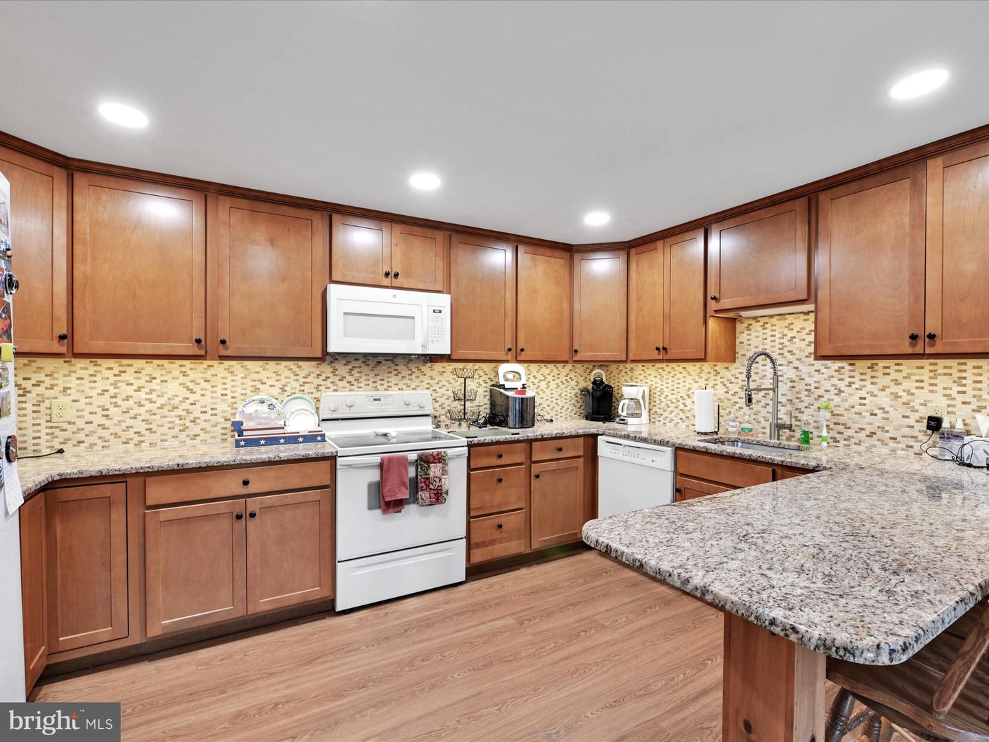 662 Apache Cv Property Photo 11