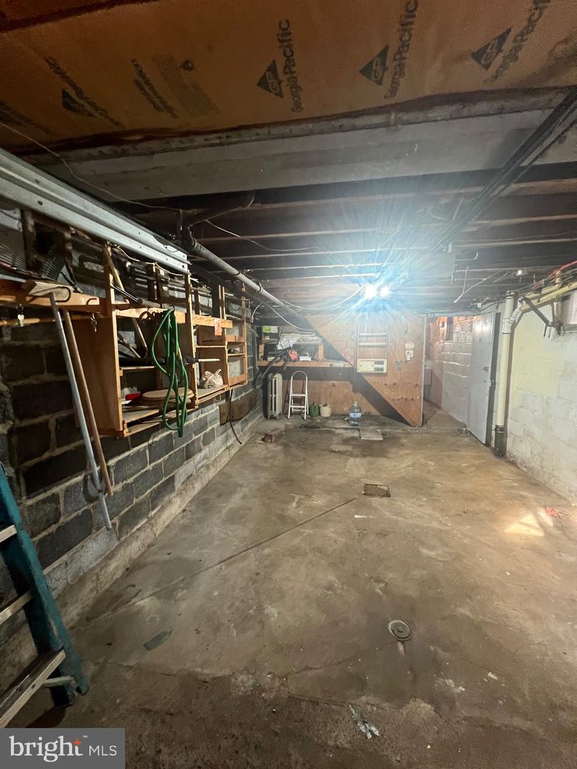 115 Queen St Property Photo 15