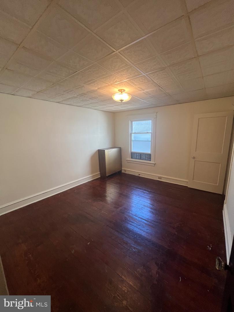 115 Queen St Property Photo 23