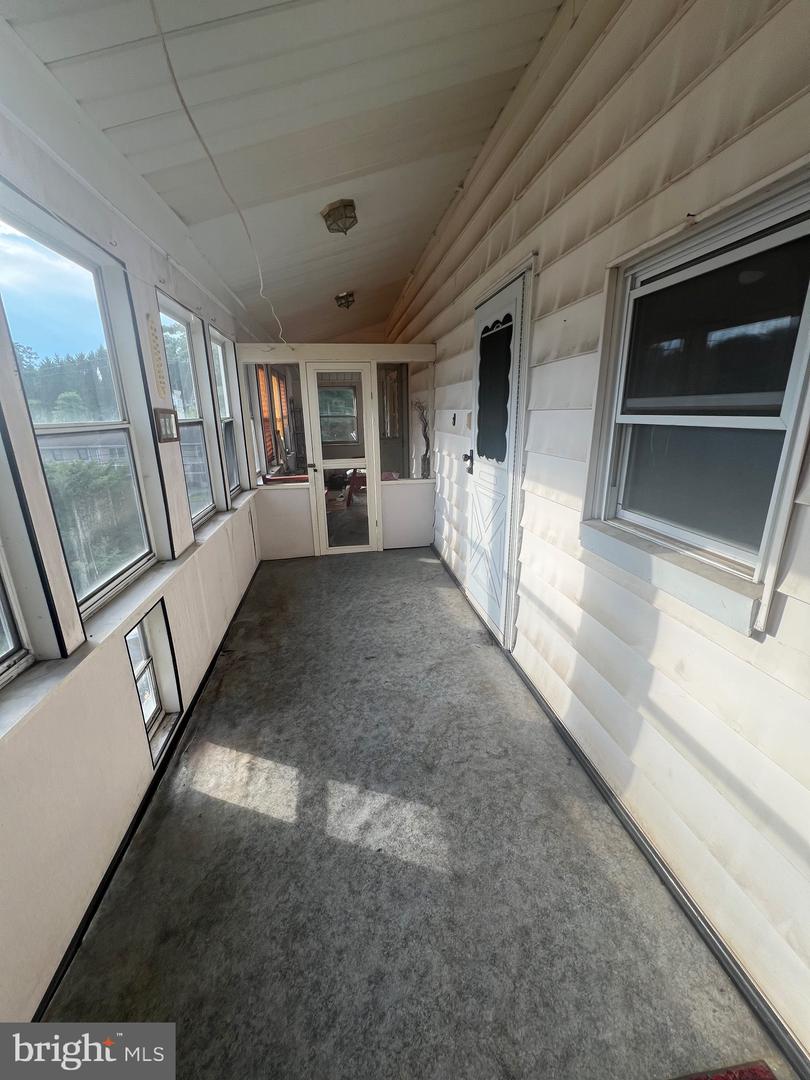 115 Queen St Property Photo 35
