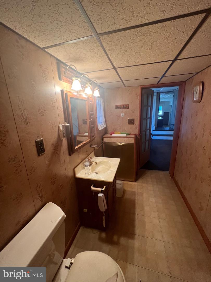 115 Queen St Property Photo 43