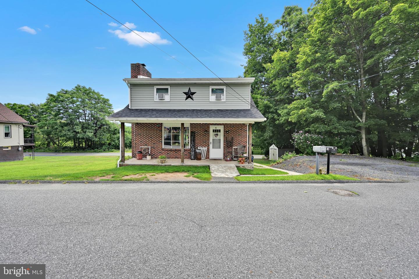 18 Bungalow St Property Photo 1