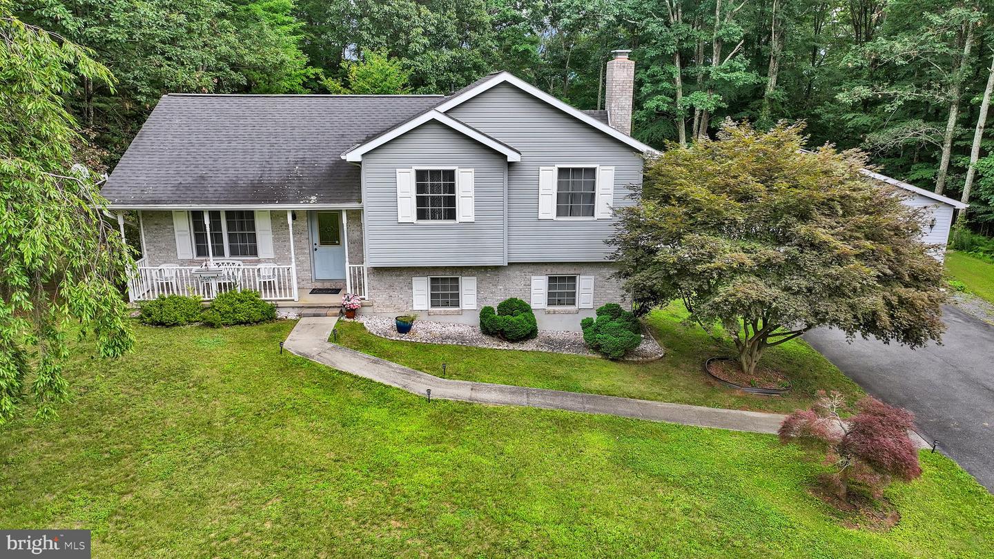 696 Pine Hill Rd Property Photo 9