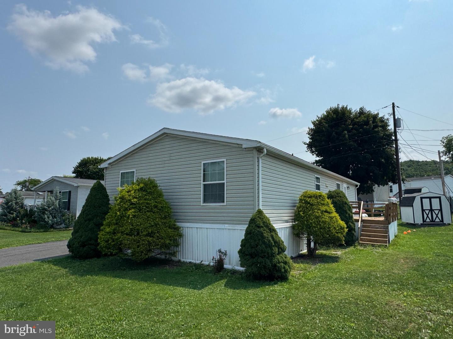 2-c C Frieden Mnr Property Photo 2