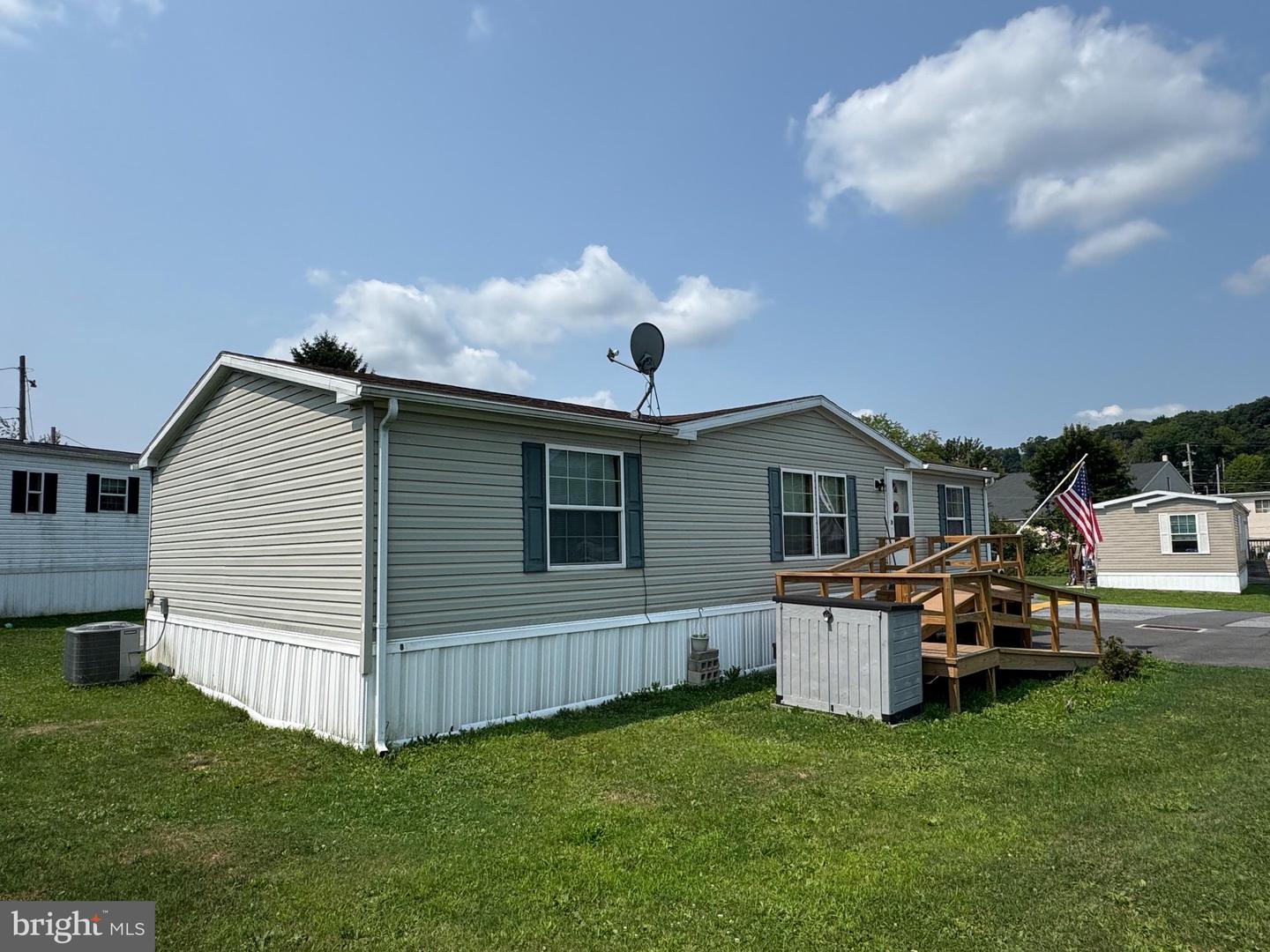 2-c C Frieden Mnr Property Photo 4