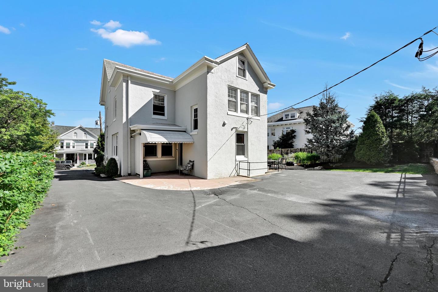1805 Mahantongo St Property Photo 18