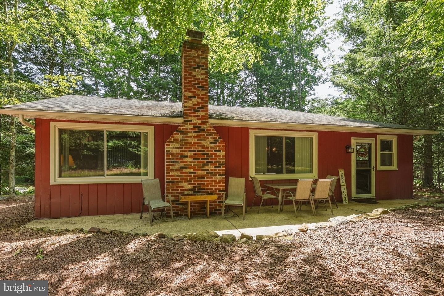 3 Deer Trail Ln Property Photo 1