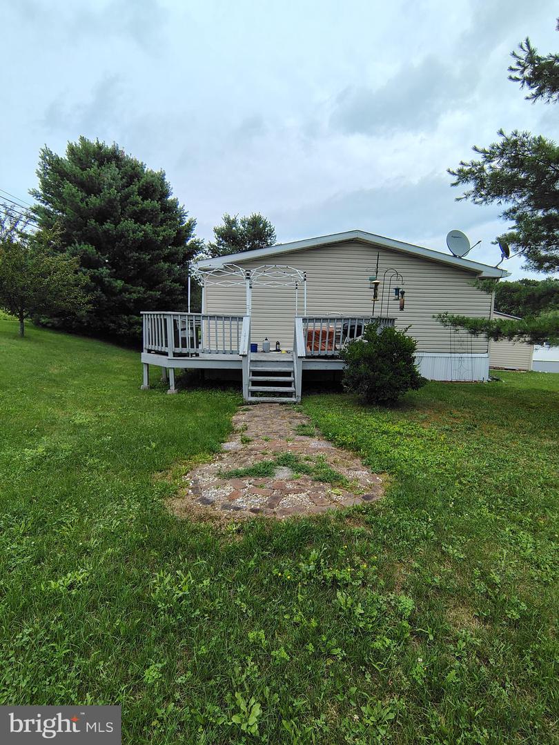2-a A Genesis Blvd Property Photo 35