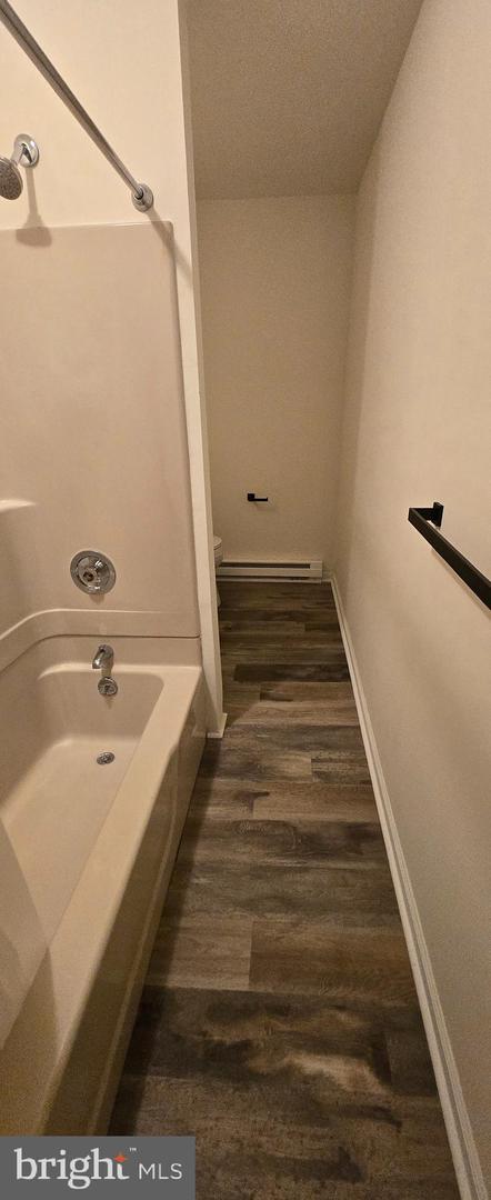22 S Saint John St #2nd Fl Property Photo 7