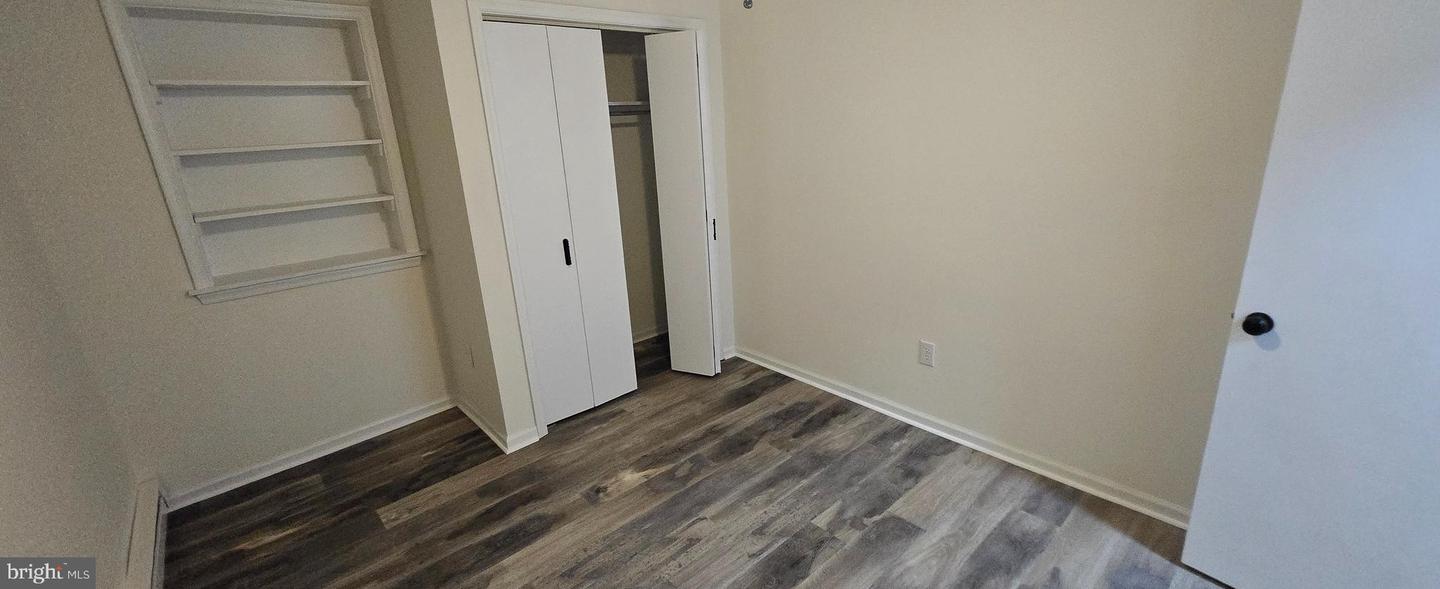 22 S Saint John St #2nd Fl Property Photo 10