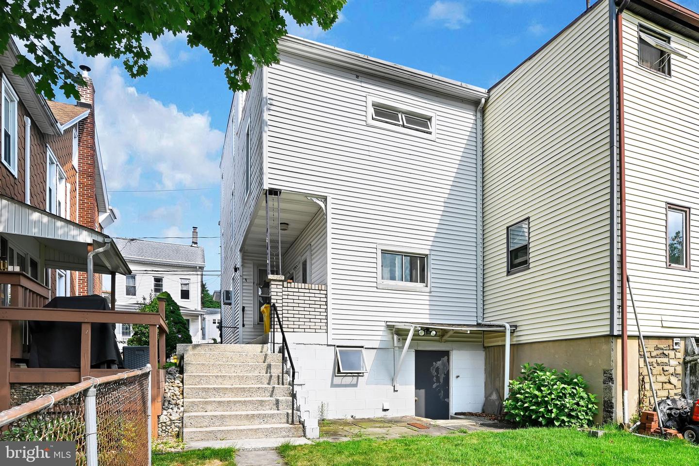 26 E Liberty St Property Photo 29