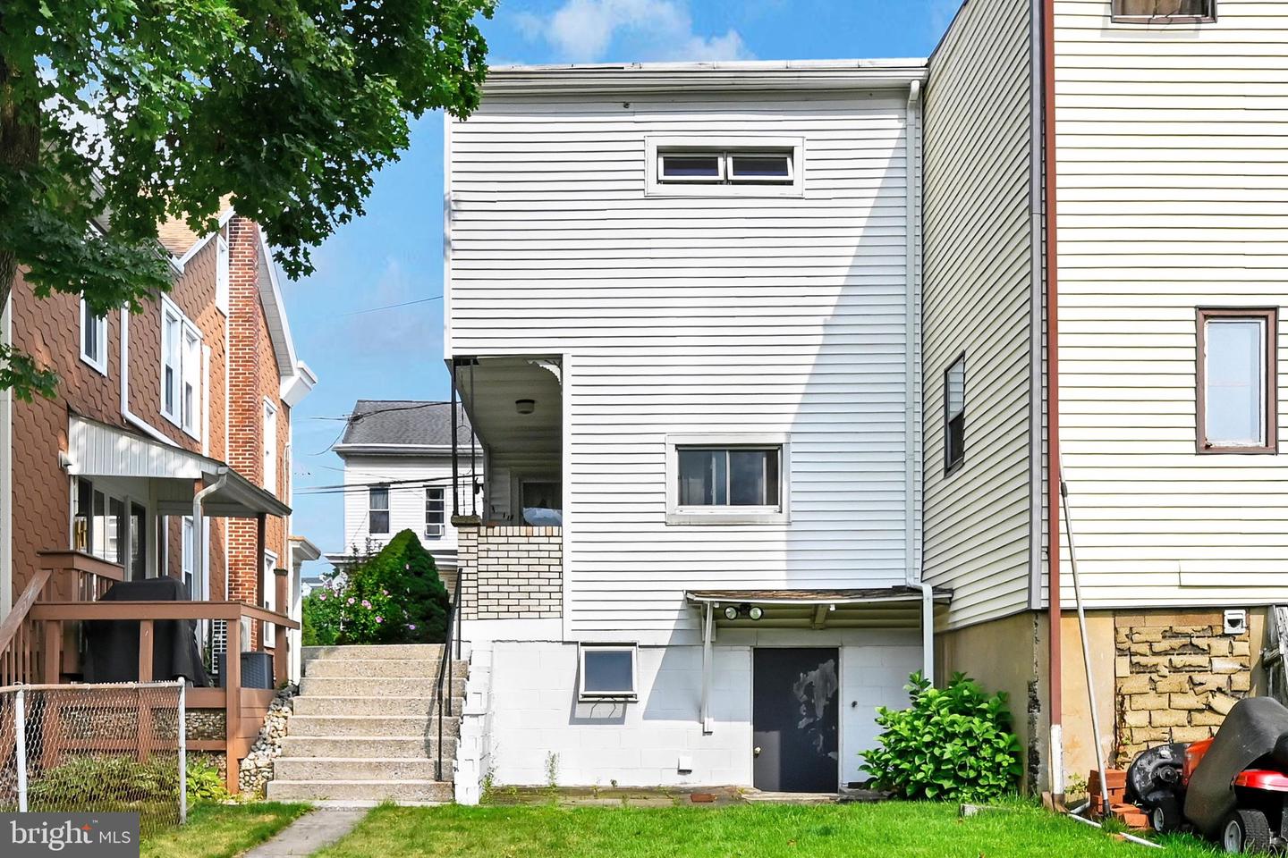 26 E Liberty St Property Photo 31